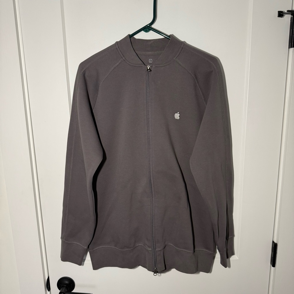 Apple Store Employee Jacket Gray Full Zip Embroidered Mock Neck Tech Sweater. L